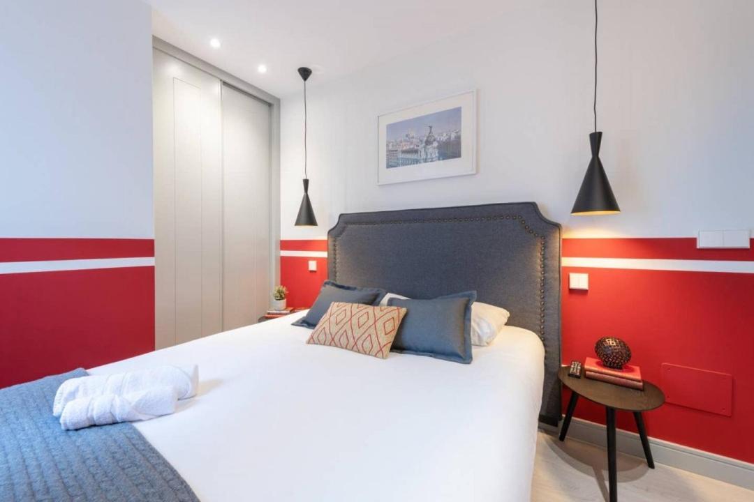 Sophisticated Brand New Flat Apartment Madrid Bagian luar foto