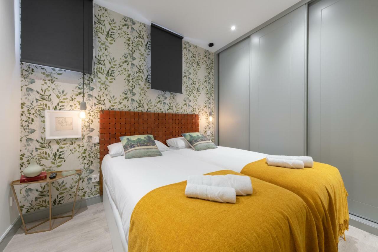 Sophisticated Brand New Flat Apartment Madrid Bagian luar foto